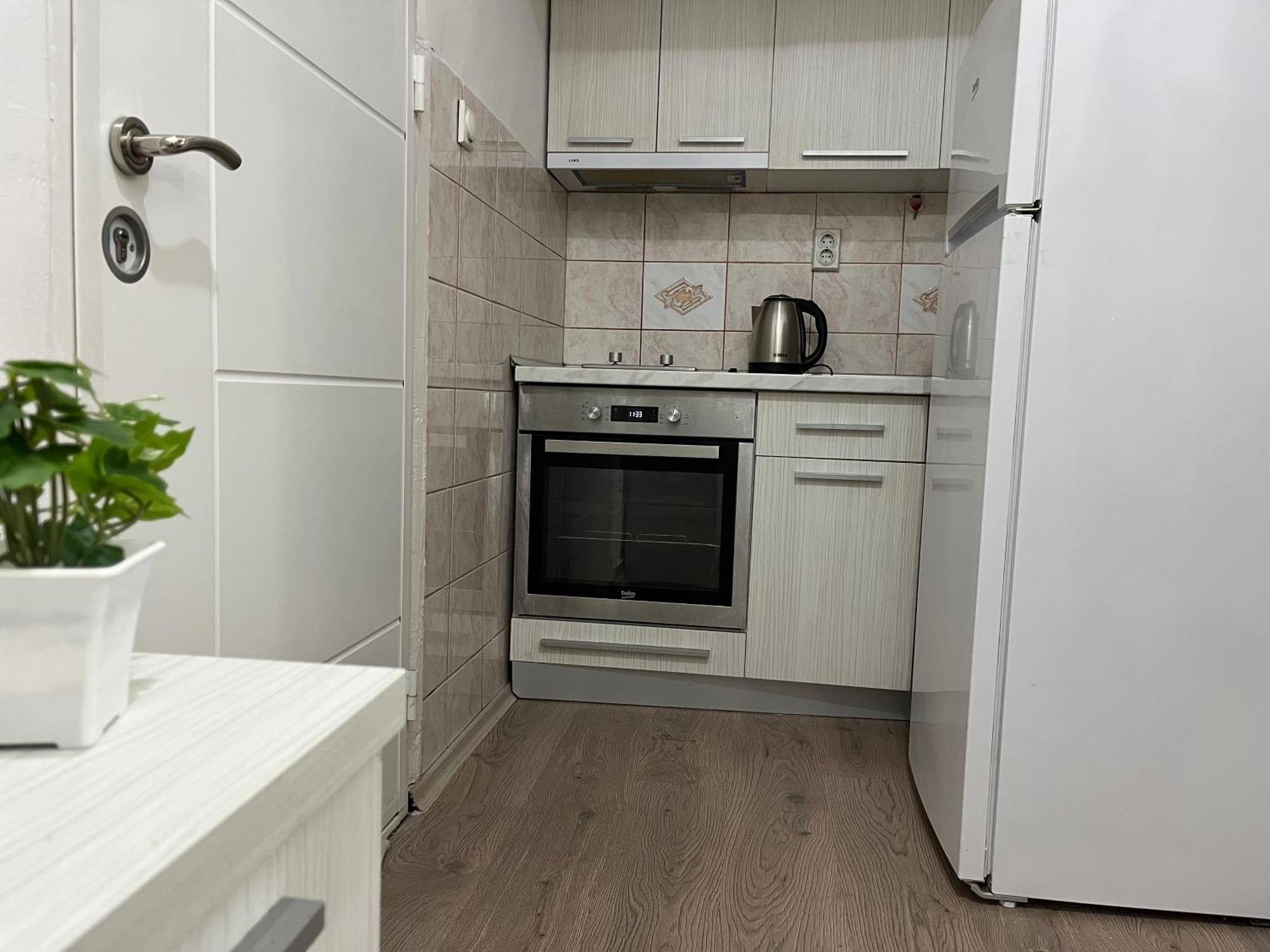 Central M - 5 Apartments Skopje Ruang foto